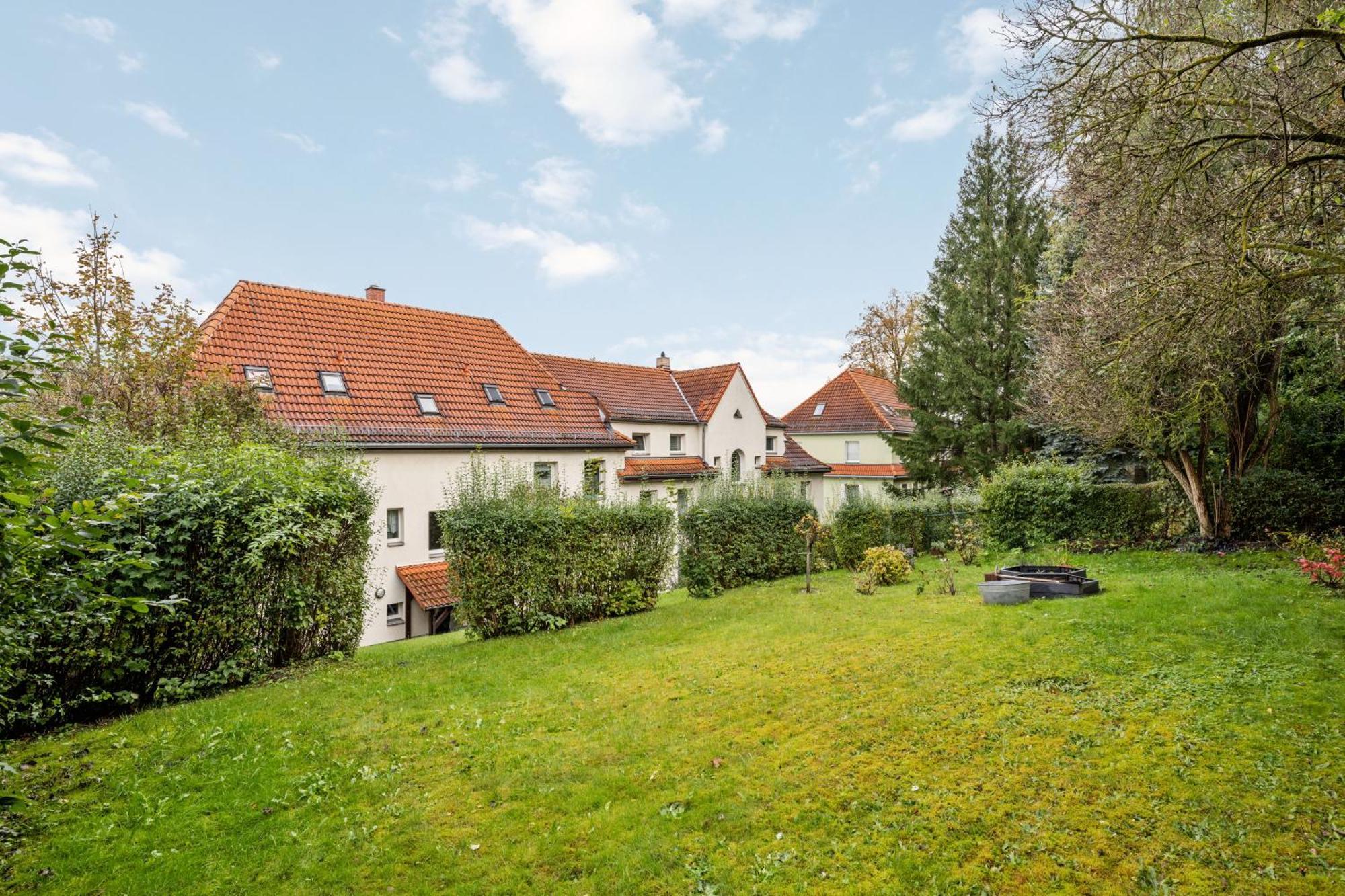Edler Wohnraum Modernes Vorstadtstudio Mit Emma-Bett, Garten & Kaffeevollautomat Zwickau Exterior foto